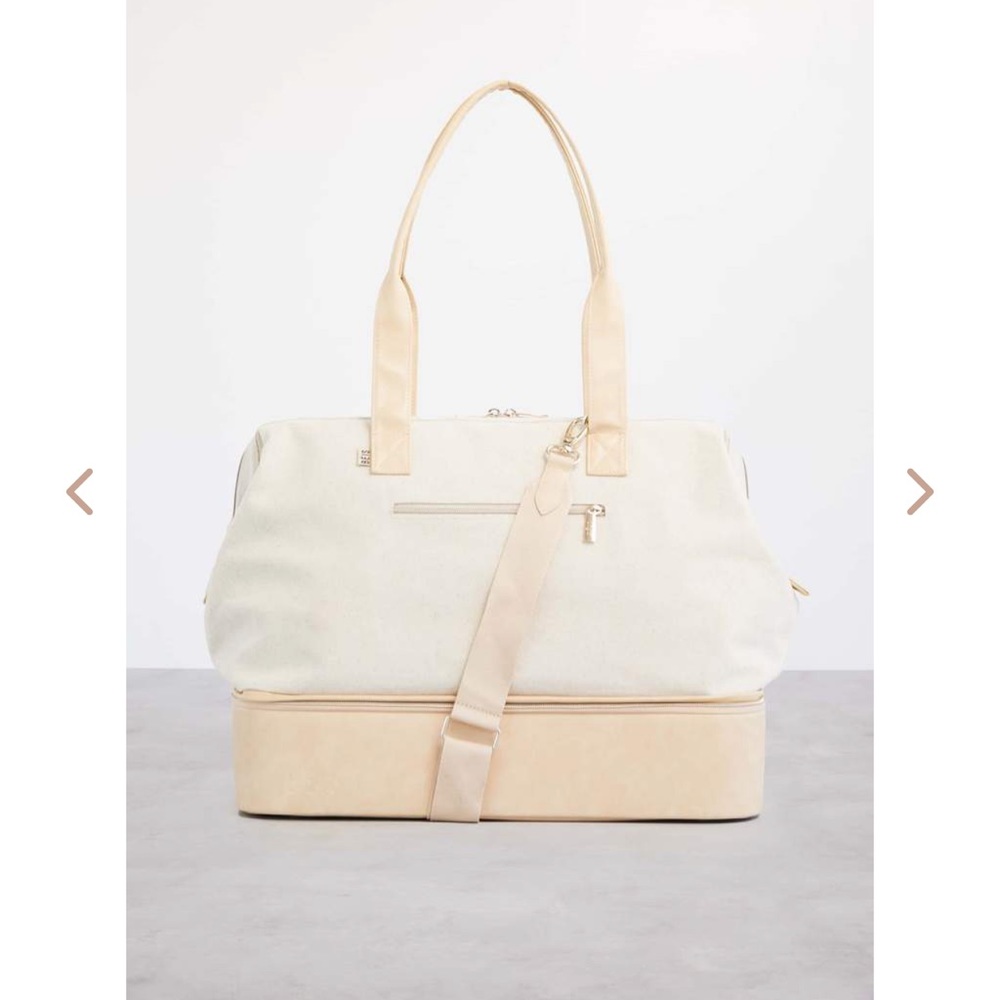 Beis The Weekender Bag in Beige